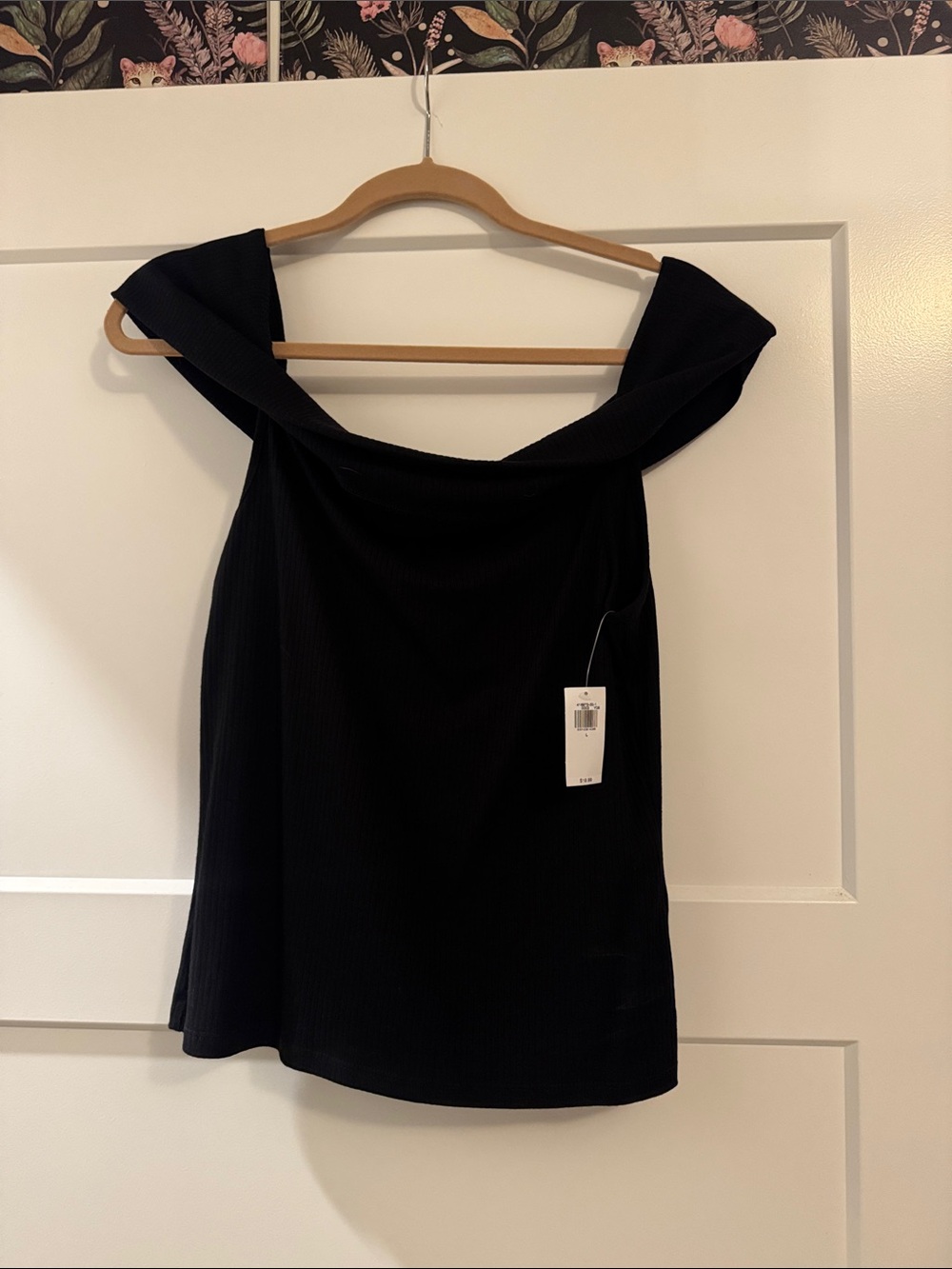 Old Navy Black Off-the-Shoulder Ribbed Top